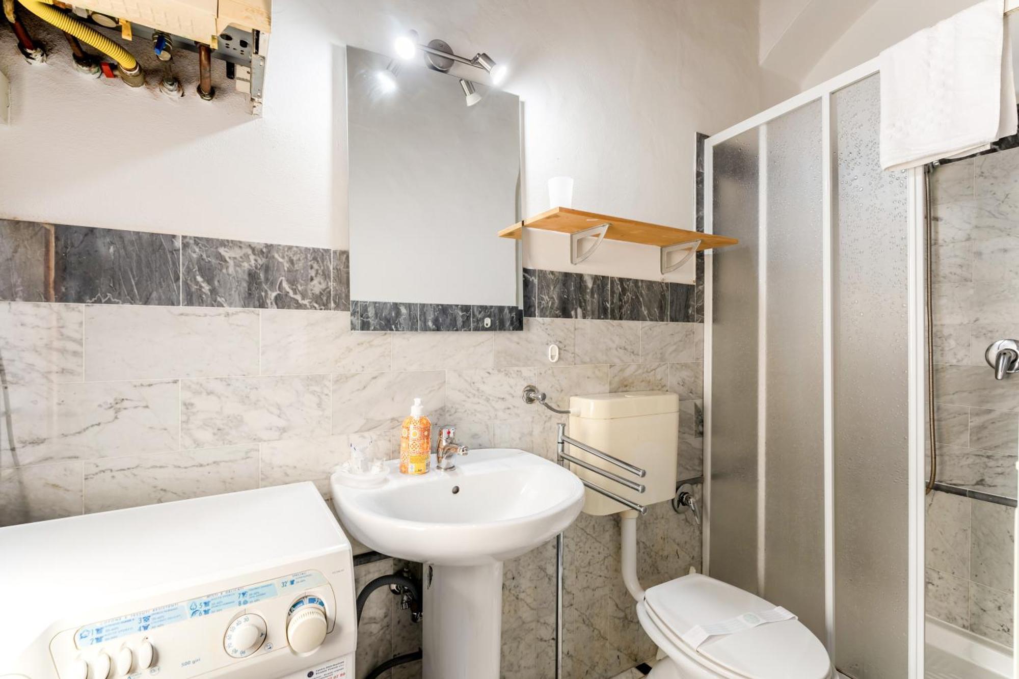 Heart Of Florence - San Lorenzo Lovely Apartment ภายนอก รูปภาพ